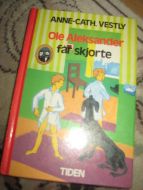 VESTLY ANNE CATH: OLE ALEKSANDER FÅR SKJORTE 1993
