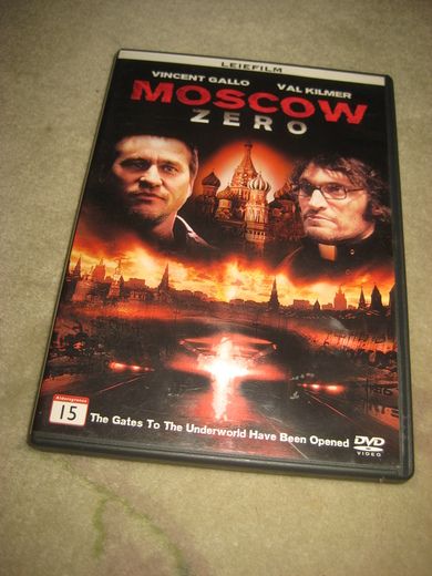 MOSCOW ZERO 79 MIN 2008 15 ÅR