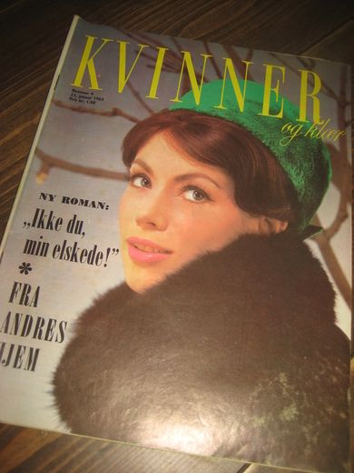 1963 nr 004 KVINNER OG KLÆR
