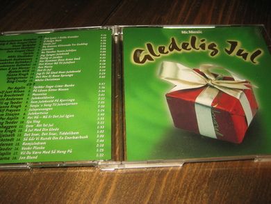 Gledelig Jul. 2 CD. 2001. 