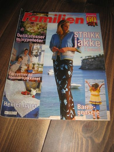 1999 nr 015 Familien
