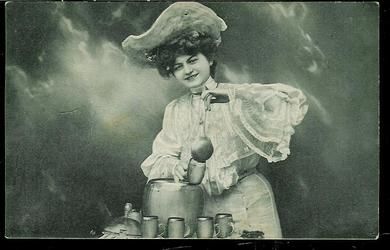 Dame med hatt fra tidleg 1900