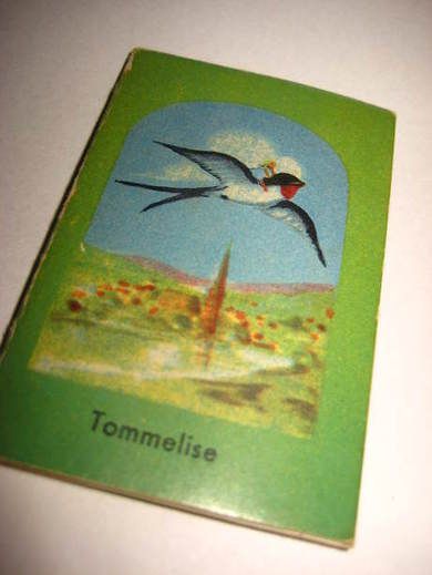 Lite hefte fra 40 tallet, Tommelise, ca 5.5 * 8 cm stort,  