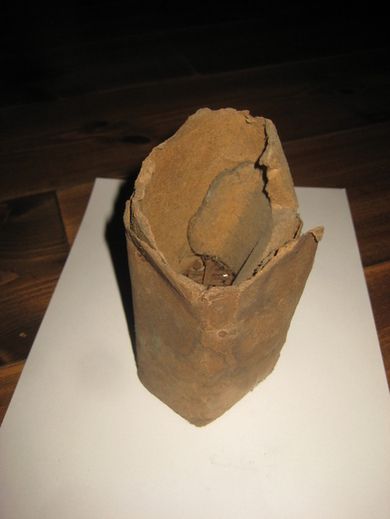 Original og godt slitt eske med stifter fra eldre skomakeri pen i ditt skomakeri 30-40 tallet