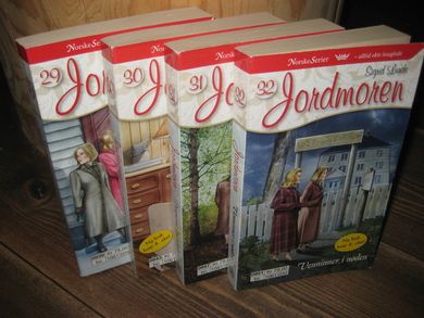Bok nr 29-30-31-32 Jordmoren