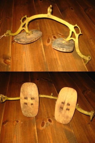 Meget pent gammelt høvre i meget god stand messing og tre 1800 tallet