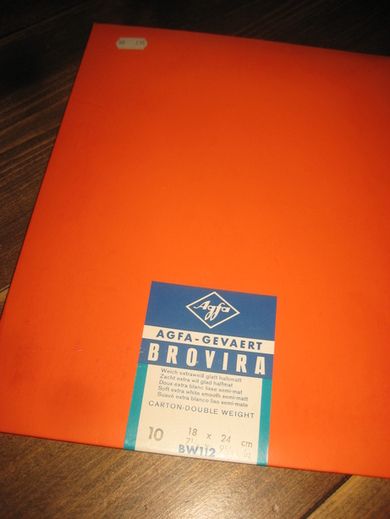 AGFA GEVAERT BROVIRA BW112, 18*24 CM,  uåpna pakke. 50-60 tallet.