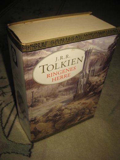 TOLKIEN: RINGENES HERRE 2001
