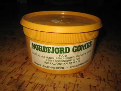 Boks uten innhold NORDFJORD GOMBE 60 tallet