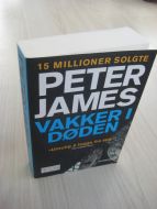 JAMES PETER: VAKKER I DØDEN 2015