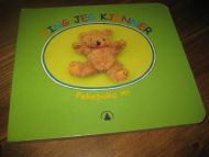 TING JEG KJENNER. Pekeboka mi. 2000.