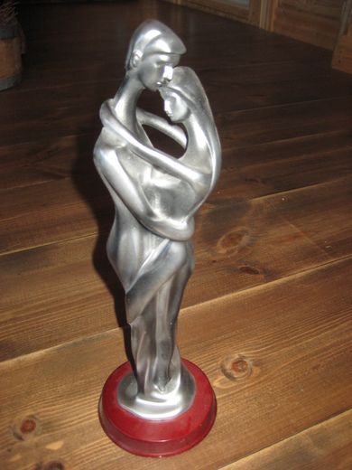 Pen figur fra 70-80 tallet ca 31 cm høg