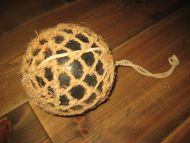 Strøken stor kavlkule fra tidleg 1900 Ca 12 cm i diameter