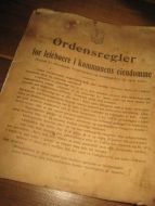 Ordensregler for leieboere i kommunens eiendomme. Aalesund april 1921. Original, pen i glass og ramme.