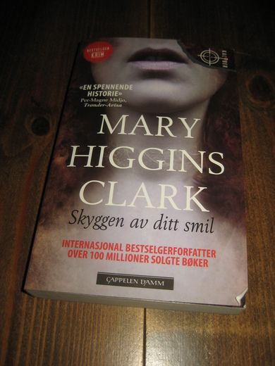 CLARK MARY HIGGINS Skyggen av ditt smil 2014