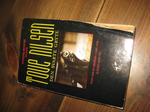 NILSEN TOVE: DEN SVARTE GRYTE 1987