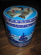 Stor kakeboks fra 60 tallet ca 22 cm i diameter 24 cm høg
