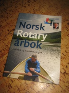 Norsk Rotary årbok. Håndbok og matrikkel 2009-11. 