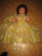 Stor dokke fra 70 tallet? ca 67 cm høg