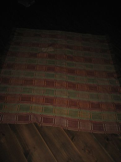 Gammelt velbrukt teppe fra tidleg 1900