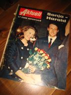 1968,nr 012, Aktuell. SONJA OG HARALD, 27 SIDERS REPOTASJE.