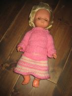 Dokke med gummihode ca 40 cm høg 70 tallet