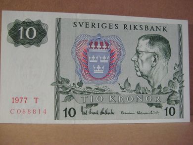 1977 T C088814 10 KRONOR