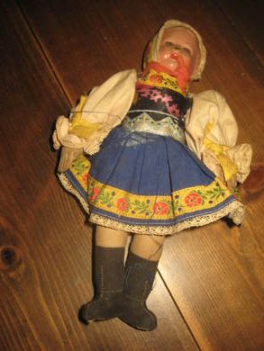 Gammel dokke ca 26 cm høg