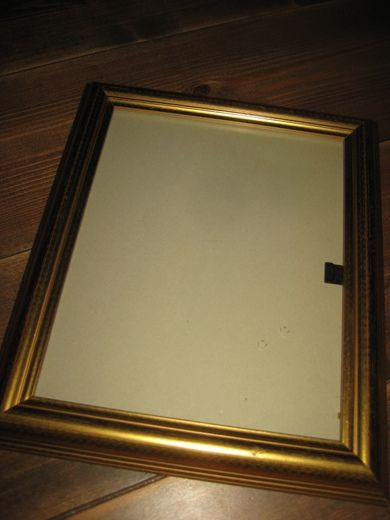 Bildtamme med glass ca 19*24 cm i lysmål