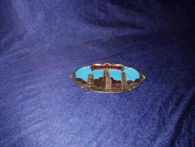 Askebeger i kobber og emalje fra Chicago