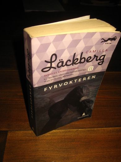 Lackeberg Camilla: FYRVOKTEREN 2011