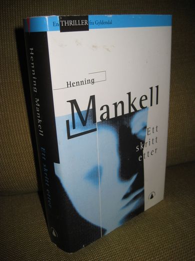 Mankel: Ett skritt etter. 1999.