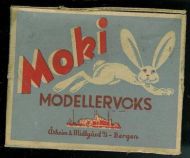 Meget pen eske med innhold MOKI MODELERVOKS fra Aasheim & Midtgård Bergen