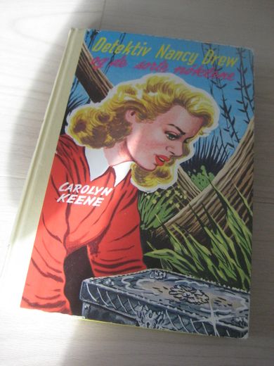 KEENE: Detektiv Nancy Drew og de sorte nøklene Bok nr 27