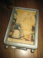 Pent bilde med religiøst motiv i gammel metallramme ca 11*17 cm stort 30-40 tallet