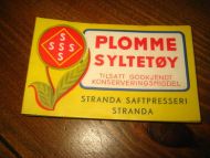 Etikett PLOMME SYLTETØY fra Stranda Saftpresseri 60-70 tallet Lag ditt eget syltetøy og bruk en dekorati etikett