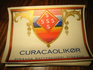 Etikett, CURACAOLIKØR, fra Stranda Saftpresseri, 60-70 tallet. Lag din egen likør, og bruk en dekorati etikett. 