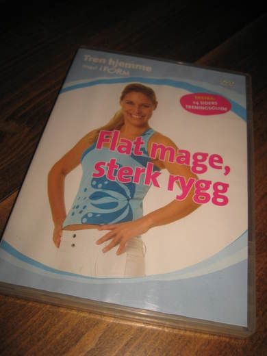 Flat mage sterk rygg