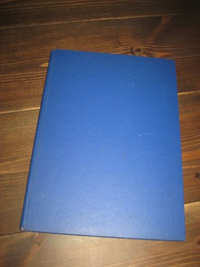 OLYMPISK REVY. EN BILDEREPOTASJE FRA DE VI. OLYMPISKE VINTERLEKER I 1952.