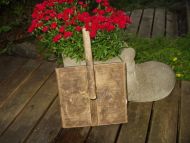 Gammel grovkarde til pynt på veggen?