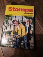 BUCKERIDGE: Stompa på fotojakt Bok nr 7 1983