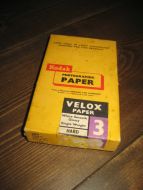 Eske VELOX PAPER, HARD 3, fra KODAK, med innhold, 60 tallet?
