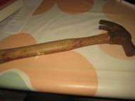 Gammel hammer med trehandtak 50 tallet