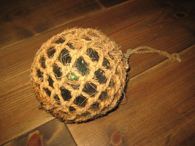 Strøken stor kavlkule fra tidleg 1900 Ca 12cm i diameter