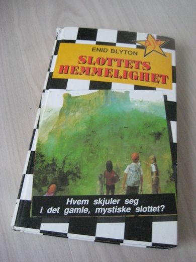 BLYTON: SLOTTETS HEMMELIGHET. 1984. 