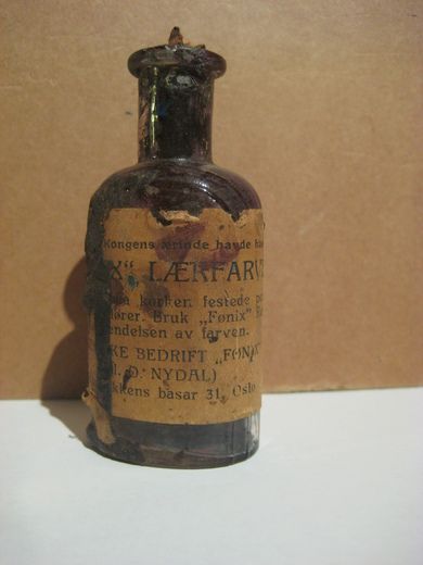 FØNIX LÆRFARVE fra Kem Bedrift FØNIX 30-40 TALLET