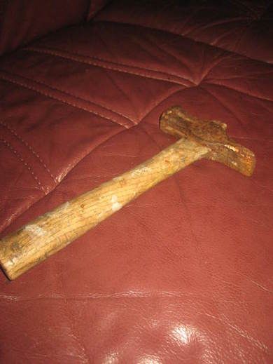 Gammel hammer brukt ved avvikla skomakeri 30 tallet Ca 23 cm lang
