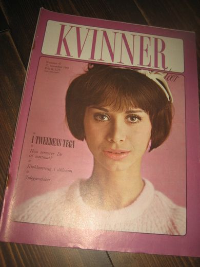 1965 nr 047 KVINNER og klær