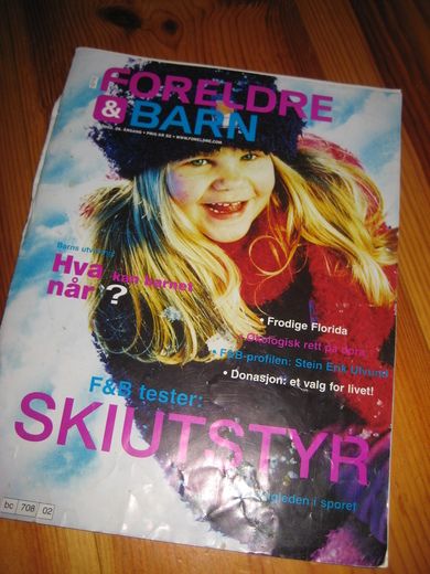 2002 nr 002 FORELDRE OG BARN