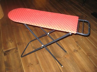 Strykebrett fra barnerommet. 70 - 80 tallet?